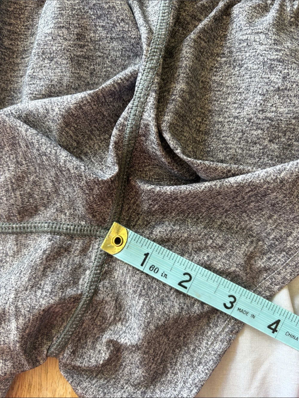 Lululemon Women’s Athletic Shorts size 6 - Picture 9 of 9